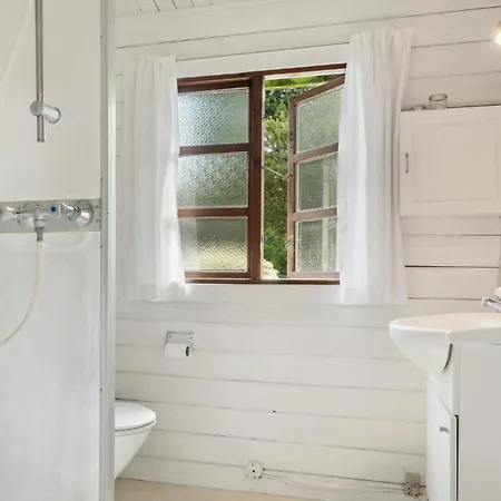 Lovely In With Kitchen *